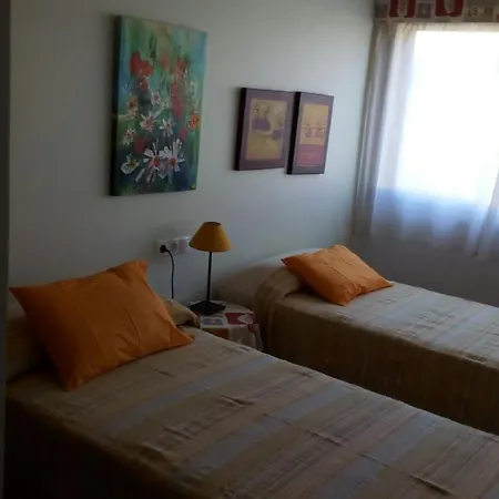 Peregrinos Y Uso Turistico Centro De A Guarda