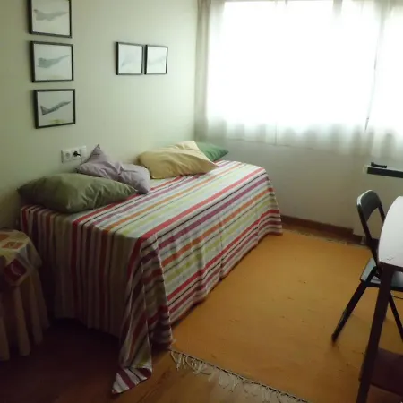 Peregrinos Y Uso Turistico Centro De *