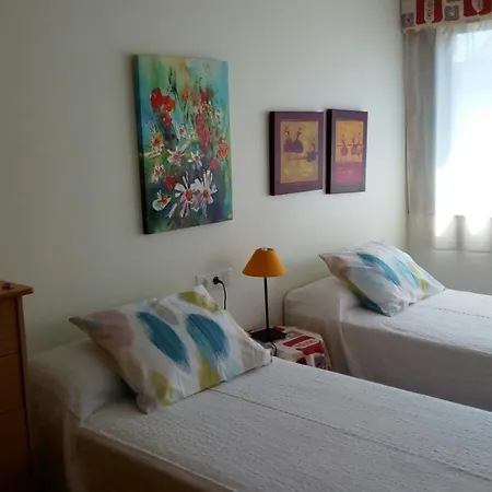 Peregrinos Y Uso Turistico Centro De * A Guarda