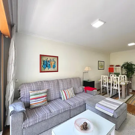 Peregrinos Y Uso Turistico Centro De A Guarda