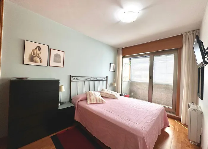 Peregrinos Y Uso Turistico Centro De *