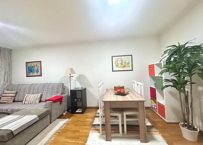 Peregrinos Y Uso Turistico Centro De * A Guarda