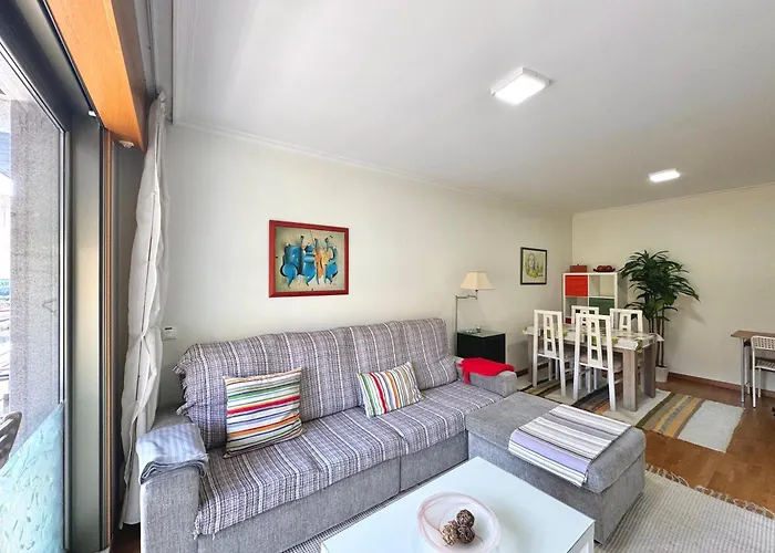 Peregrinos Y Uso Turistico Centro De A Guarda